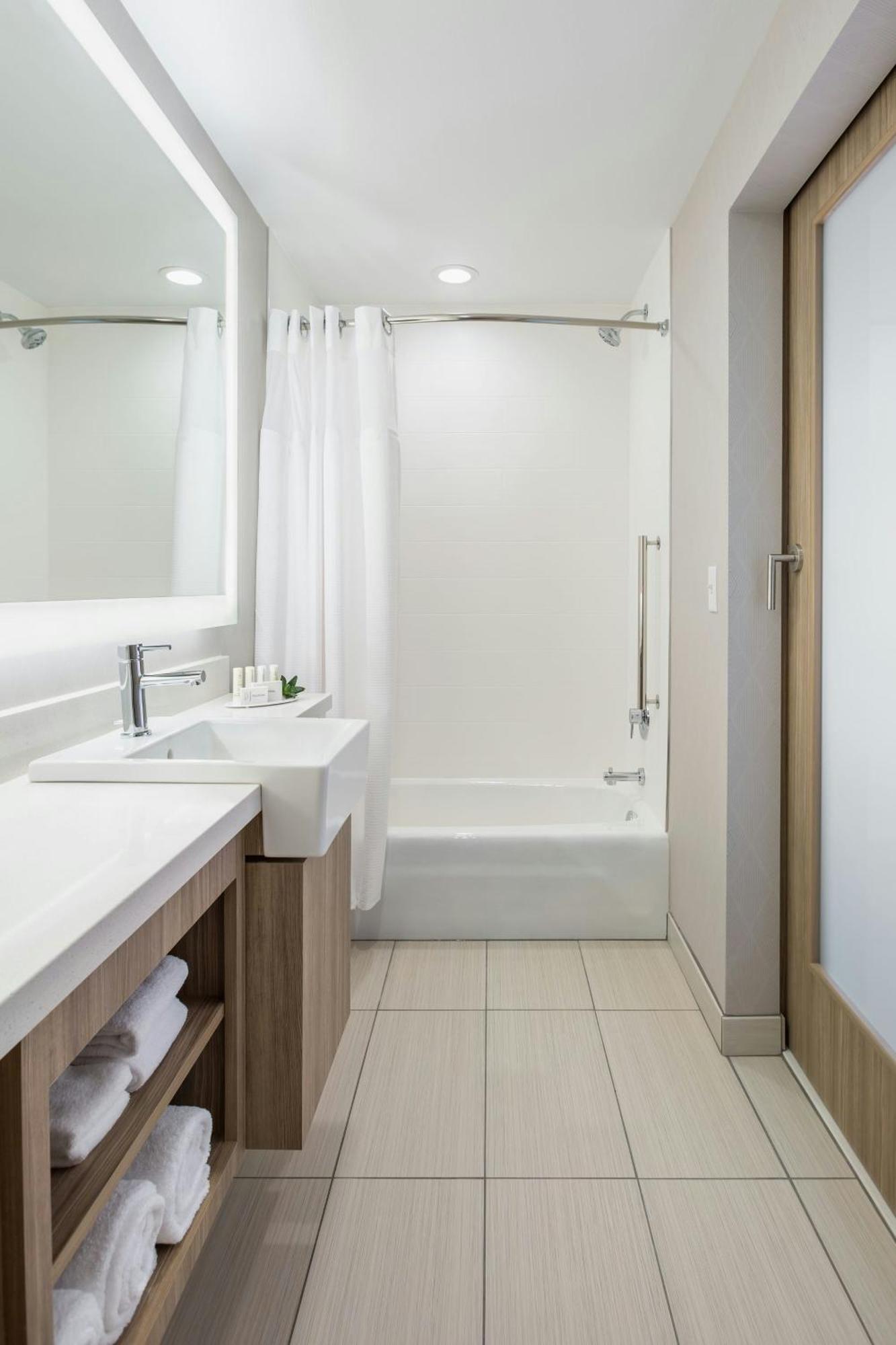Springhill Suites Madison Esterno foto