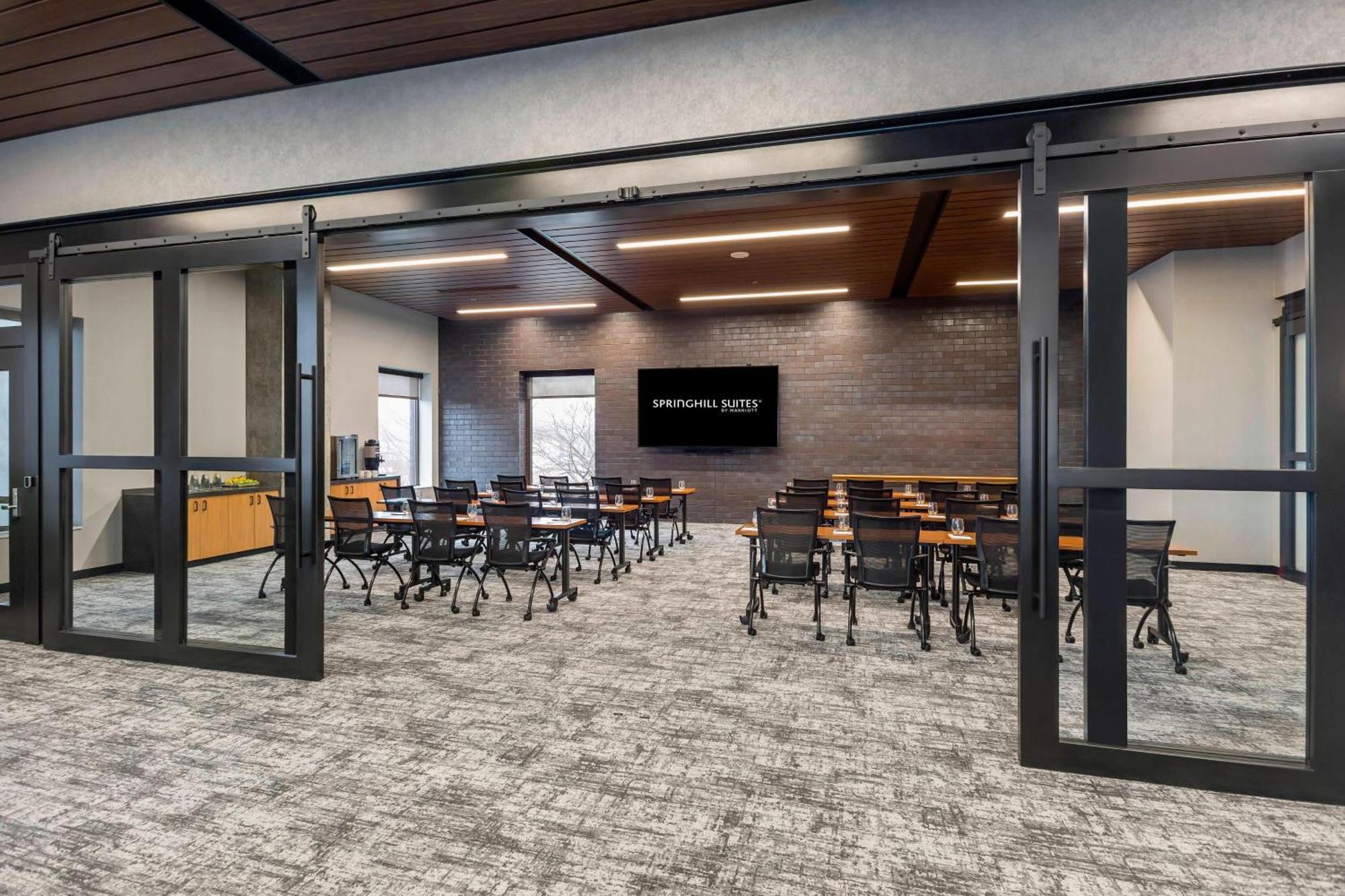 Springhill Suites Madison Esterno foto