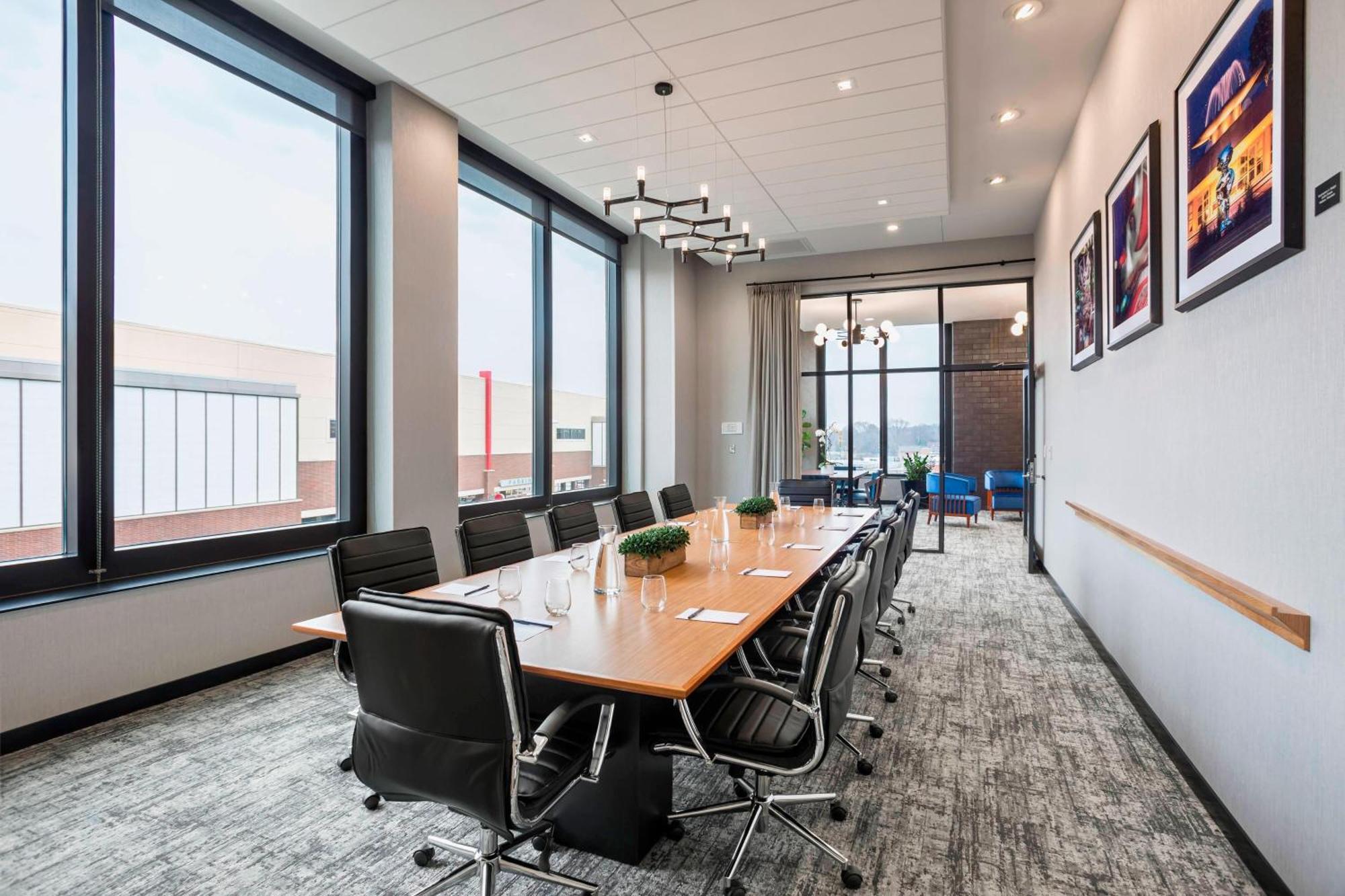 Springhill Suites Madison Esterno foto